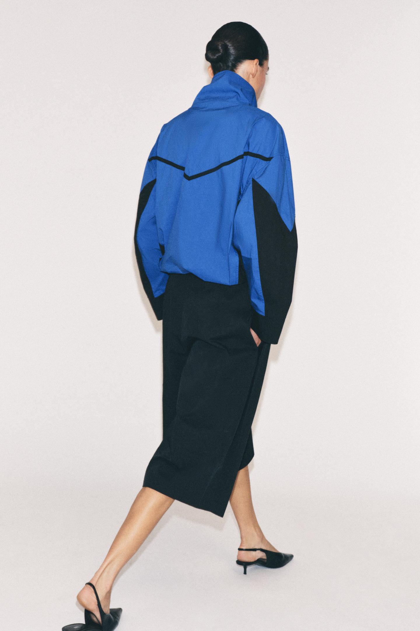 Женские шорты Zara ZW Collection Pleated Technical Bermuda, цвет: Чёрный — фото 3