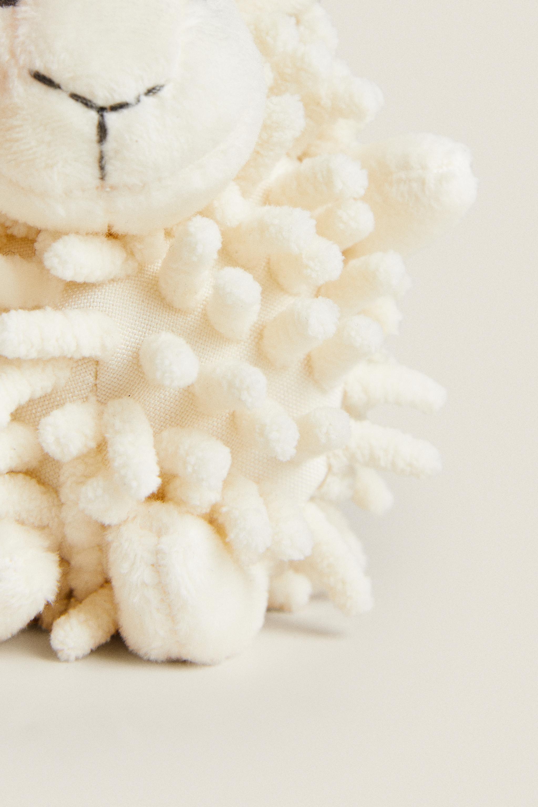 Детские мягкие игрушки Zara KIDS' SHEEP RATTLE PLUSH TOY — фото 4