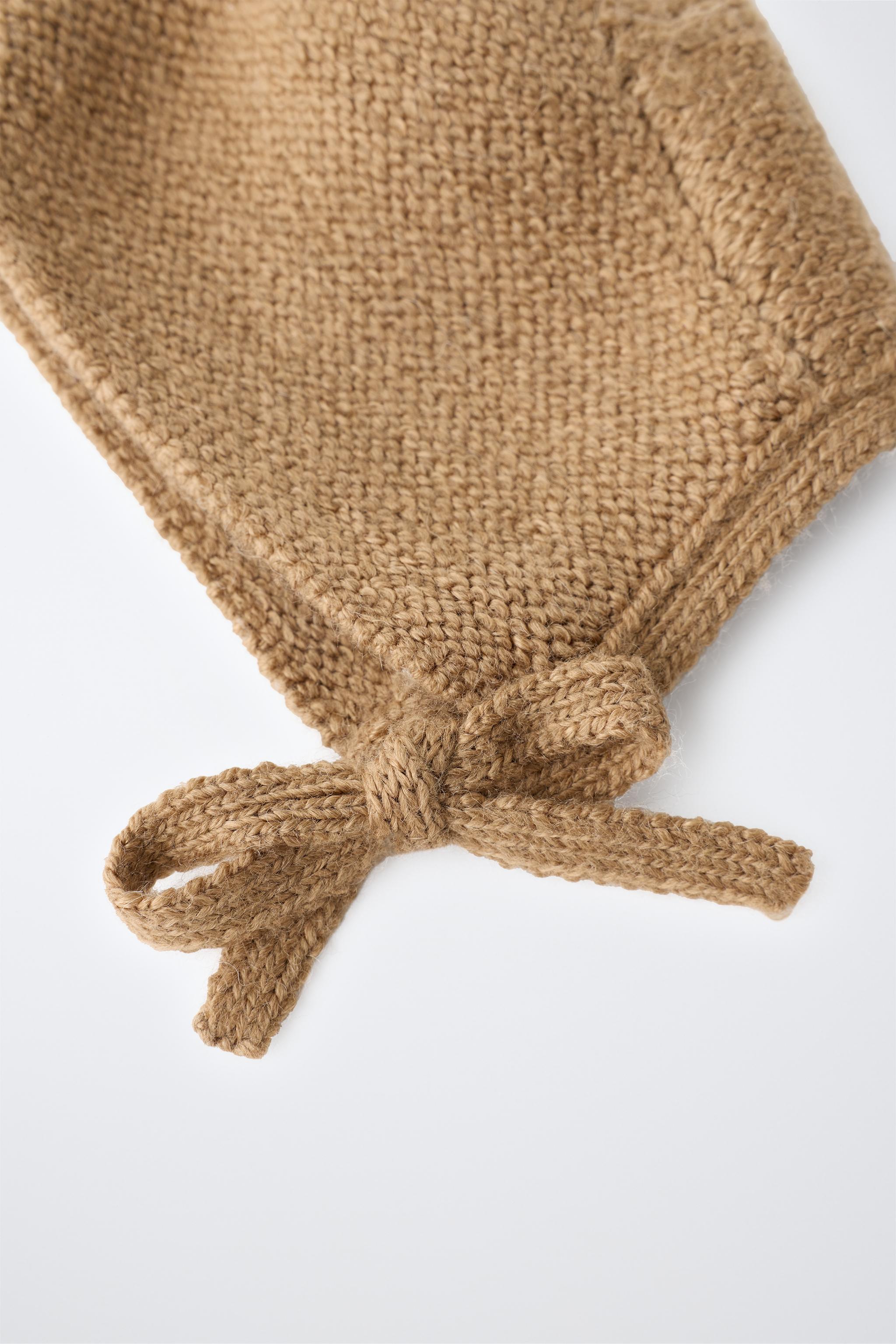 BONNET EN MAILLE UNIE