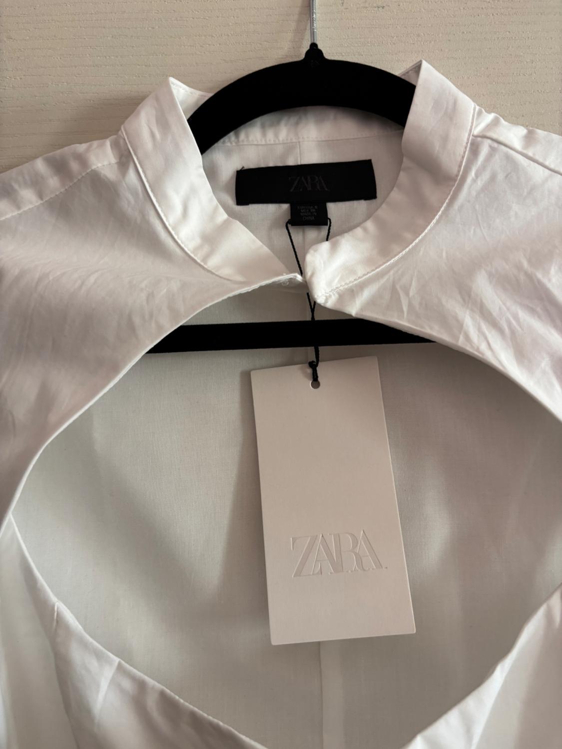 WHITE SHORT SLEEVED TOP WITH BOWS - Image 3