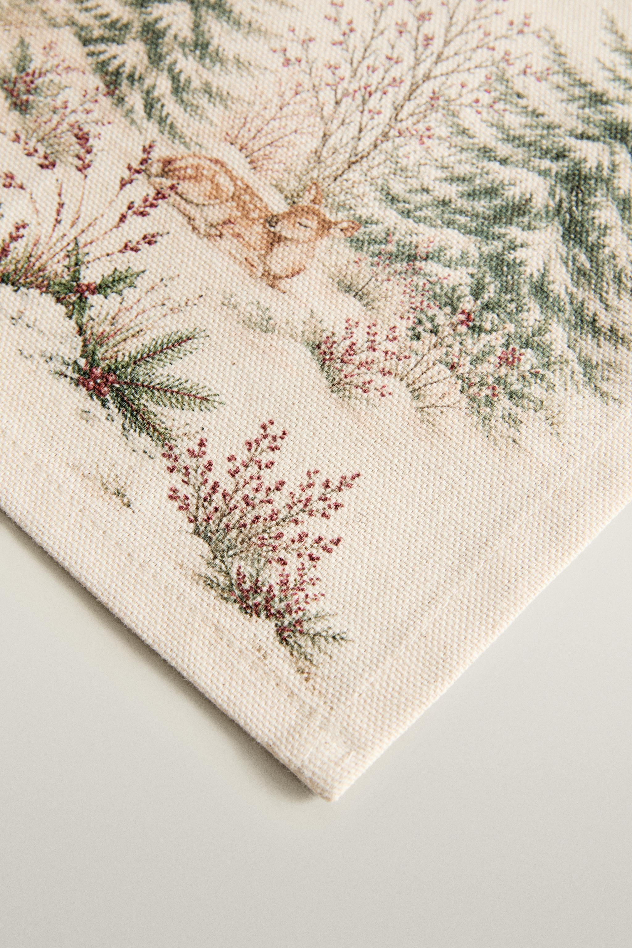 PACK OF CHRISTMAS LANDSCAPE COTTON NAPKINS (PACK OF 2)