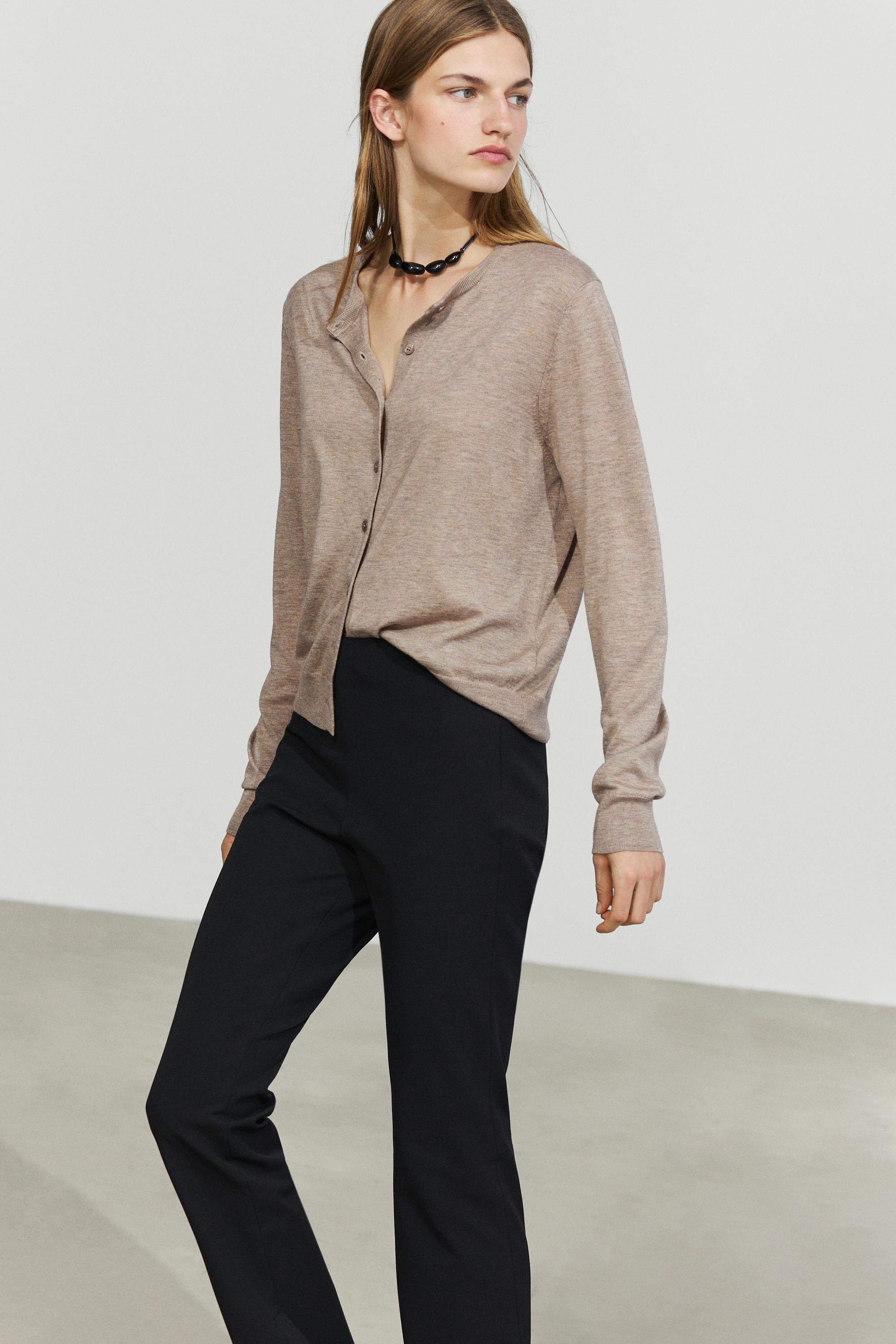 Fine-knit round neck cardigan
