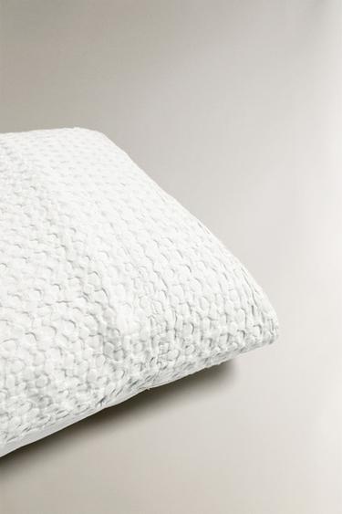 WAFFLE-KNIT PILLOWCASE - White by Zara - Image 5