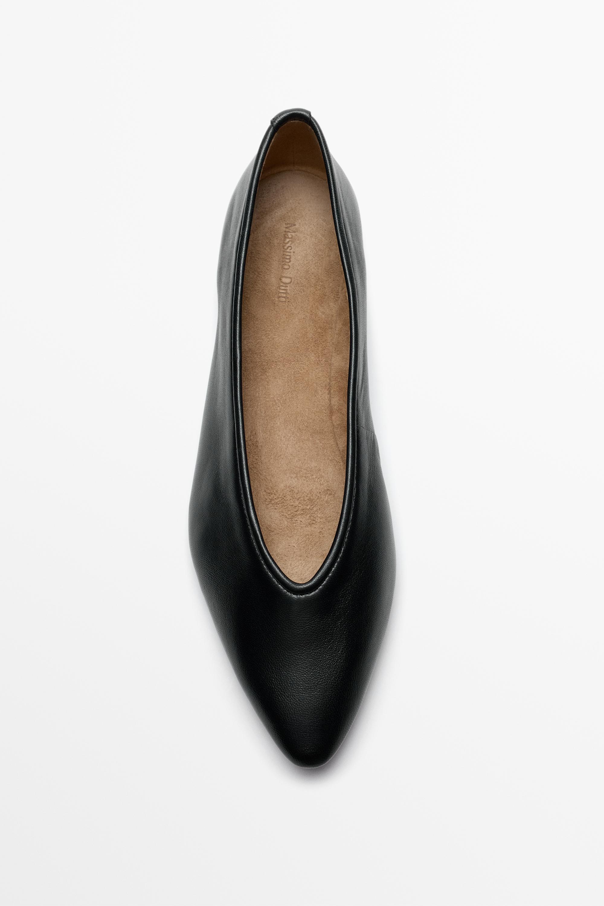 Soft leather pointed toe ballerina