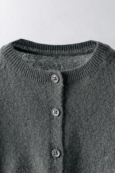 {navn} - {farge} for Zara