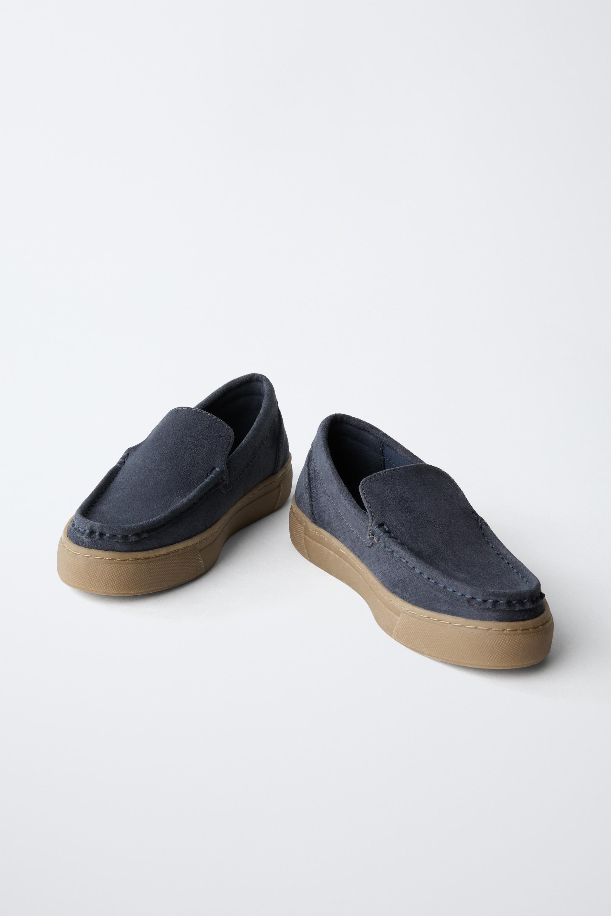SPORT LOAFERS