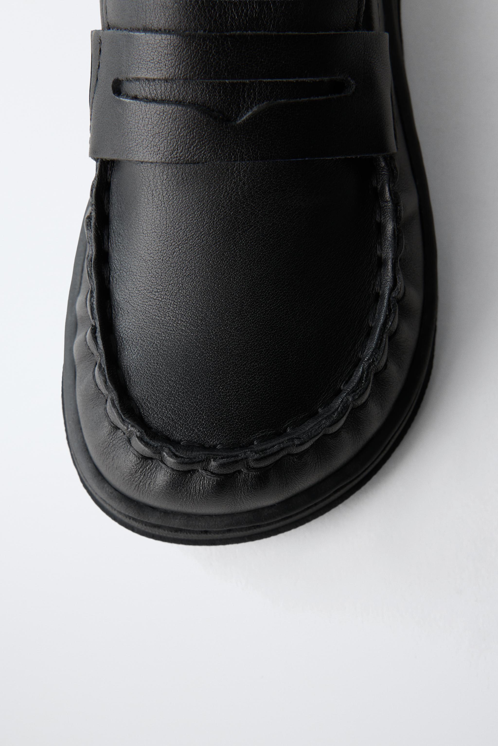 BAREFOOT LEATHER LOAFERS