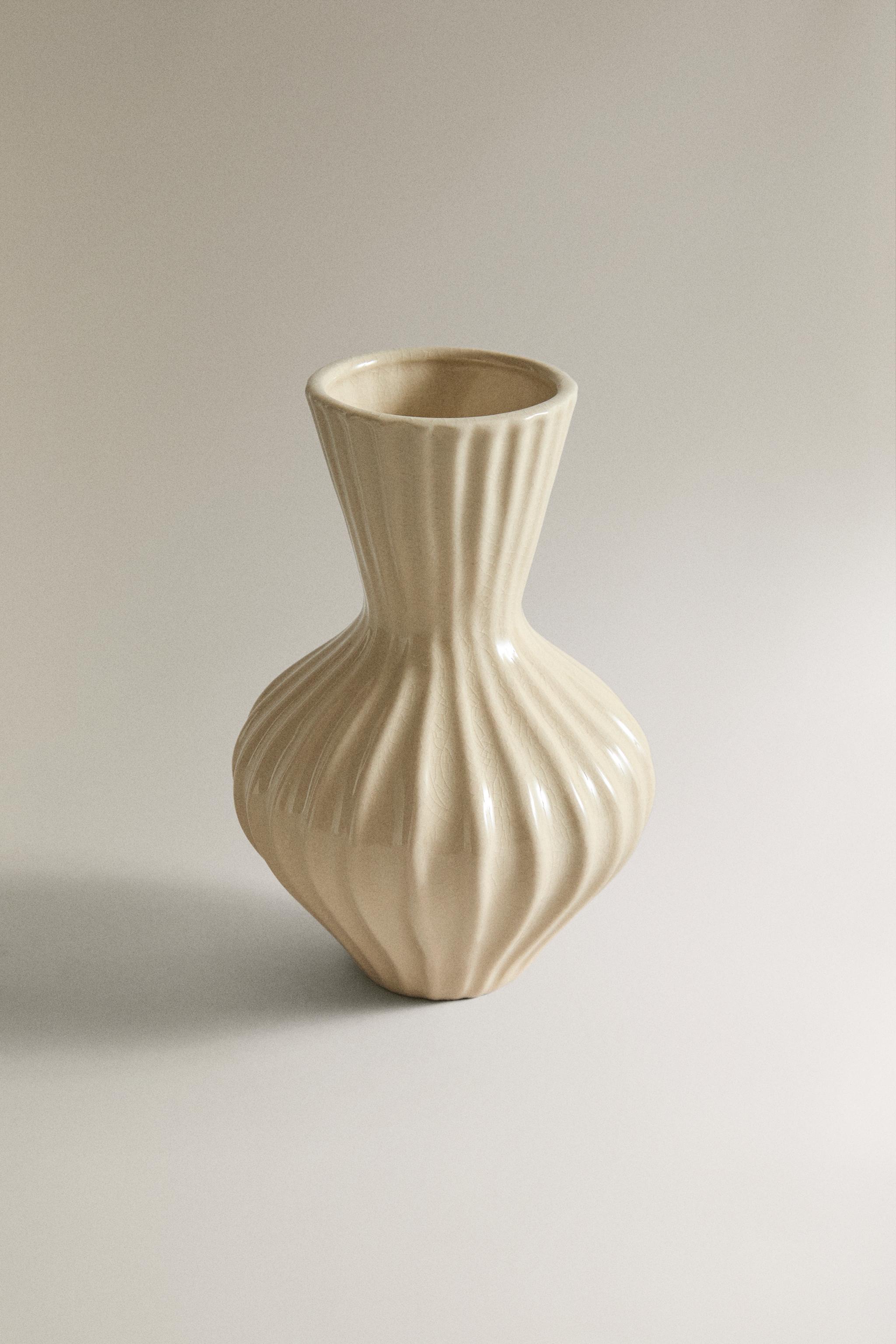 SMALL STRIPED GLAZED CERAMIC VASE — Cream