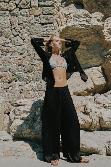 قميص شاش قياس كبير بجيوب - أسود الخاص بـ Zara