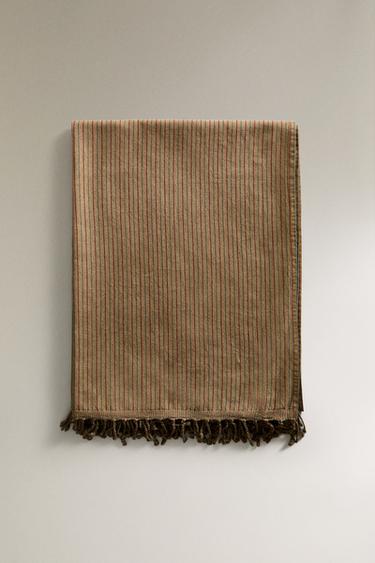 STRIPED COTTON BLANKET - striped by Zara - Image 4