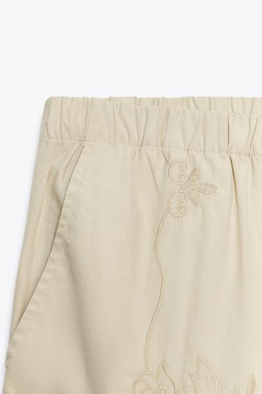 PANTALON PYJAMA BRODÉ - Gris taupe de Zara - Image 5