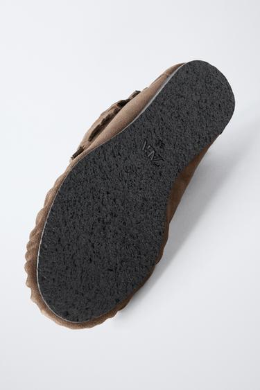 BOTTINES EN CUIR BASSES À FRANGES - Marron de Zara - Image 6