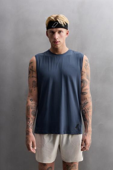 TECHNICAL TANK TOP - Navy blue by Zara
