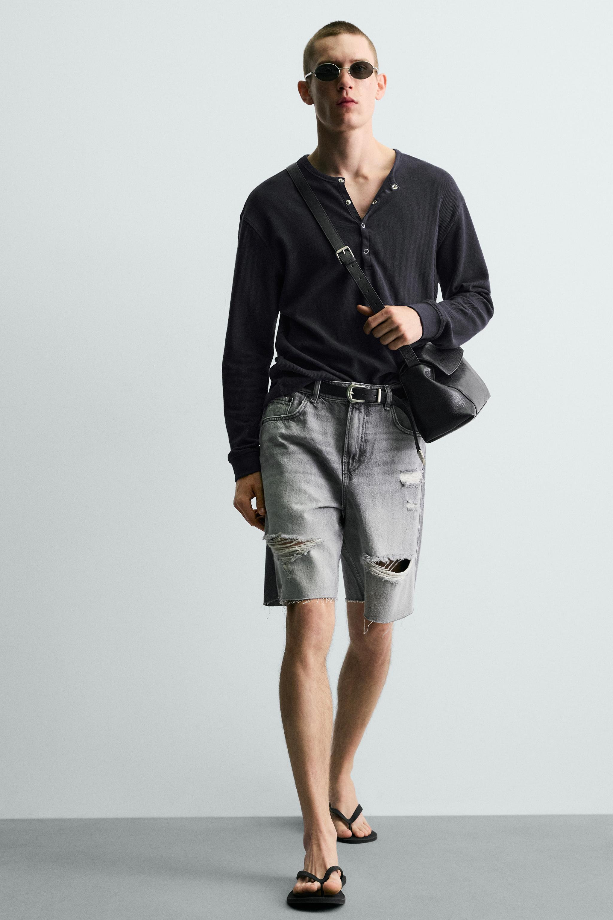 RIPPED RELAXED FIT DENIM SHORTS