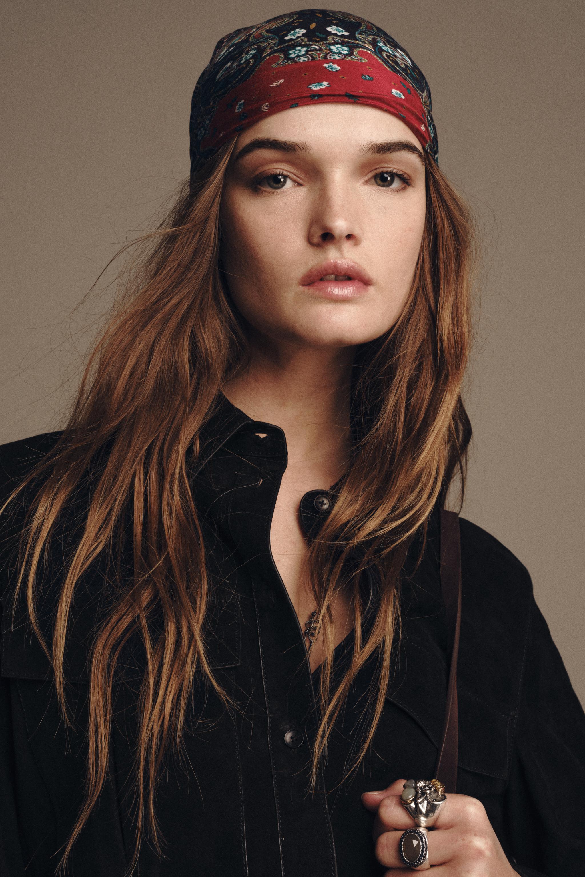 FOULARD IMPRIMÉ AVEC SOIE