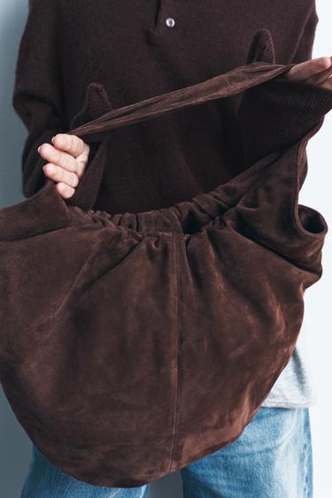 KABELKA VAK ZE ŠTĺPANÉHO SEMIŠE S NABĺRÁNĺM - Hnědá od Zara