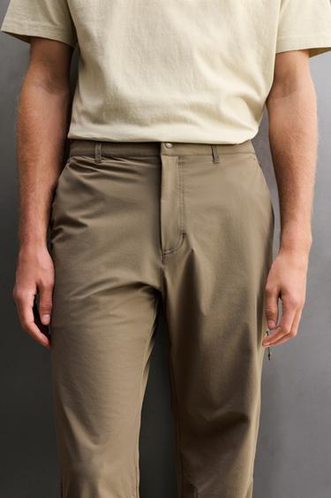 PANTALON TECHNIQUE GRAVEL - Marron de Zara - Image 6