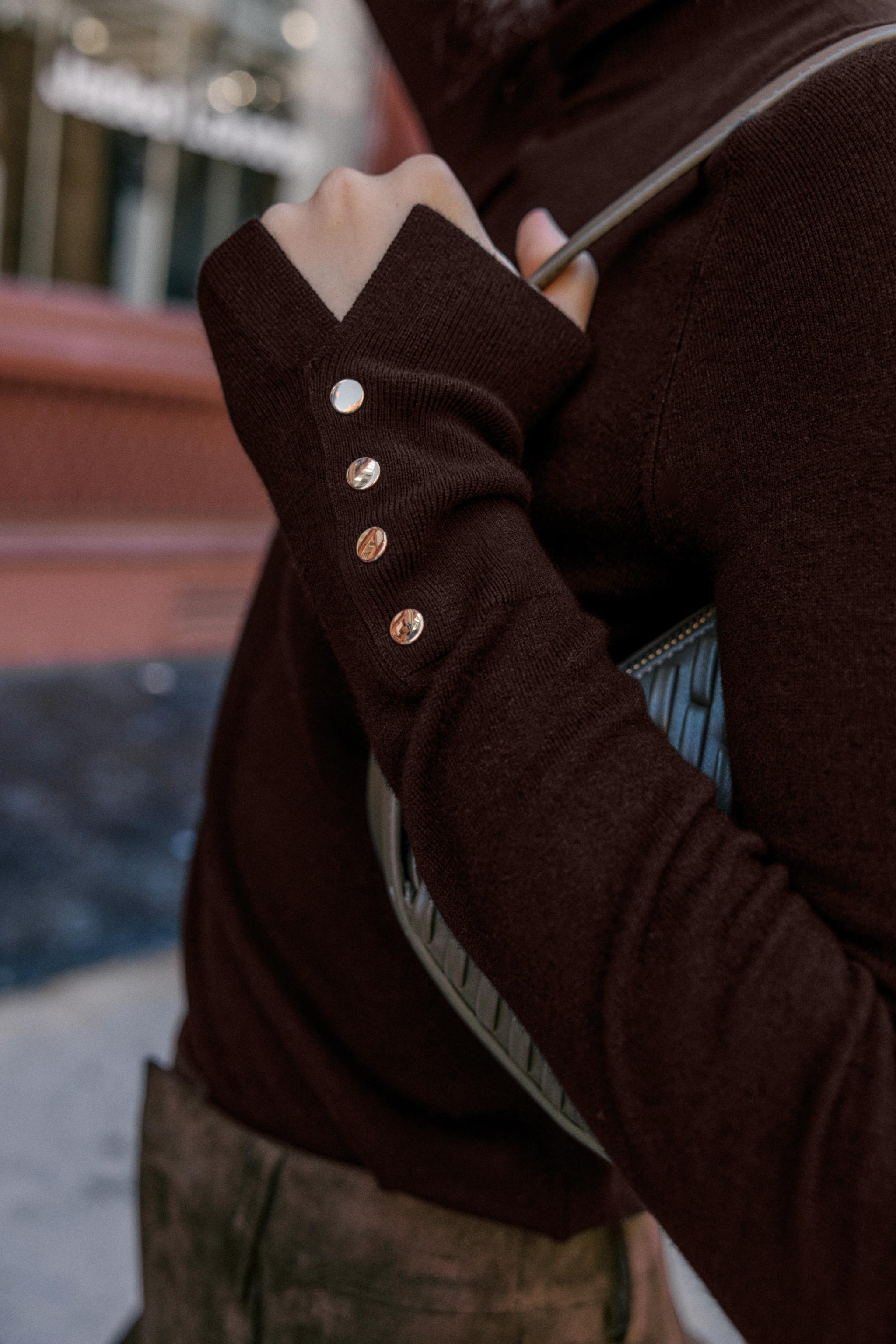 PULL BASIQUE EN MAILLE UNIE