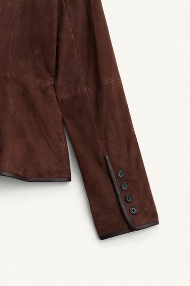 VESTE AJUSTÉE EN CUIR DAIM ÉDITION LIMITÉE - Chocolat de Zara - Image 8