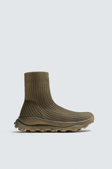 Imagen de producto - Multicolor de Zara