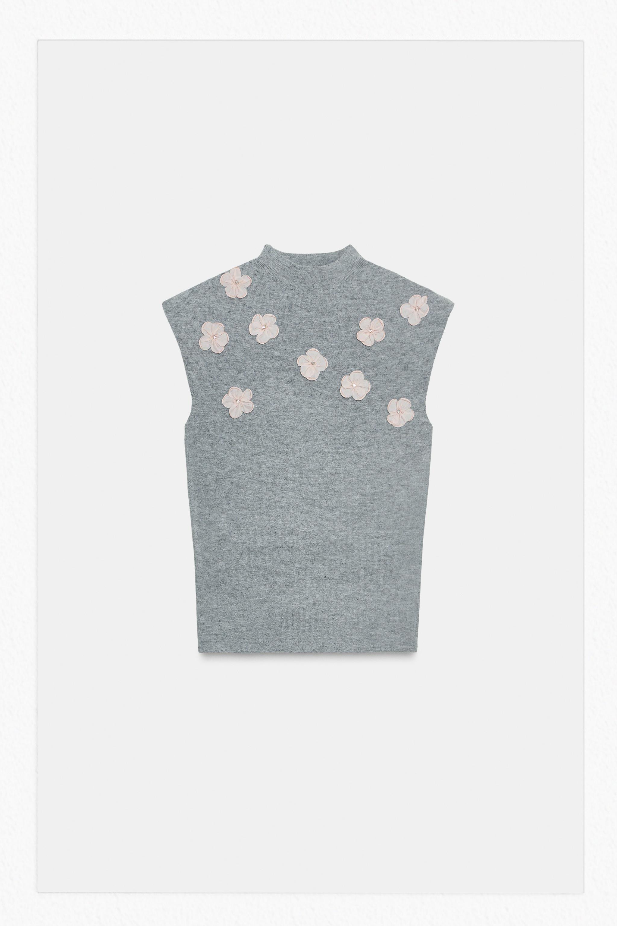 【新品】SELEZZA LONDON Tシャツ トップス フラワー 花 シャツ レディース トップス 花柄 長袖 刺繍 立ち襟 着まわし 春