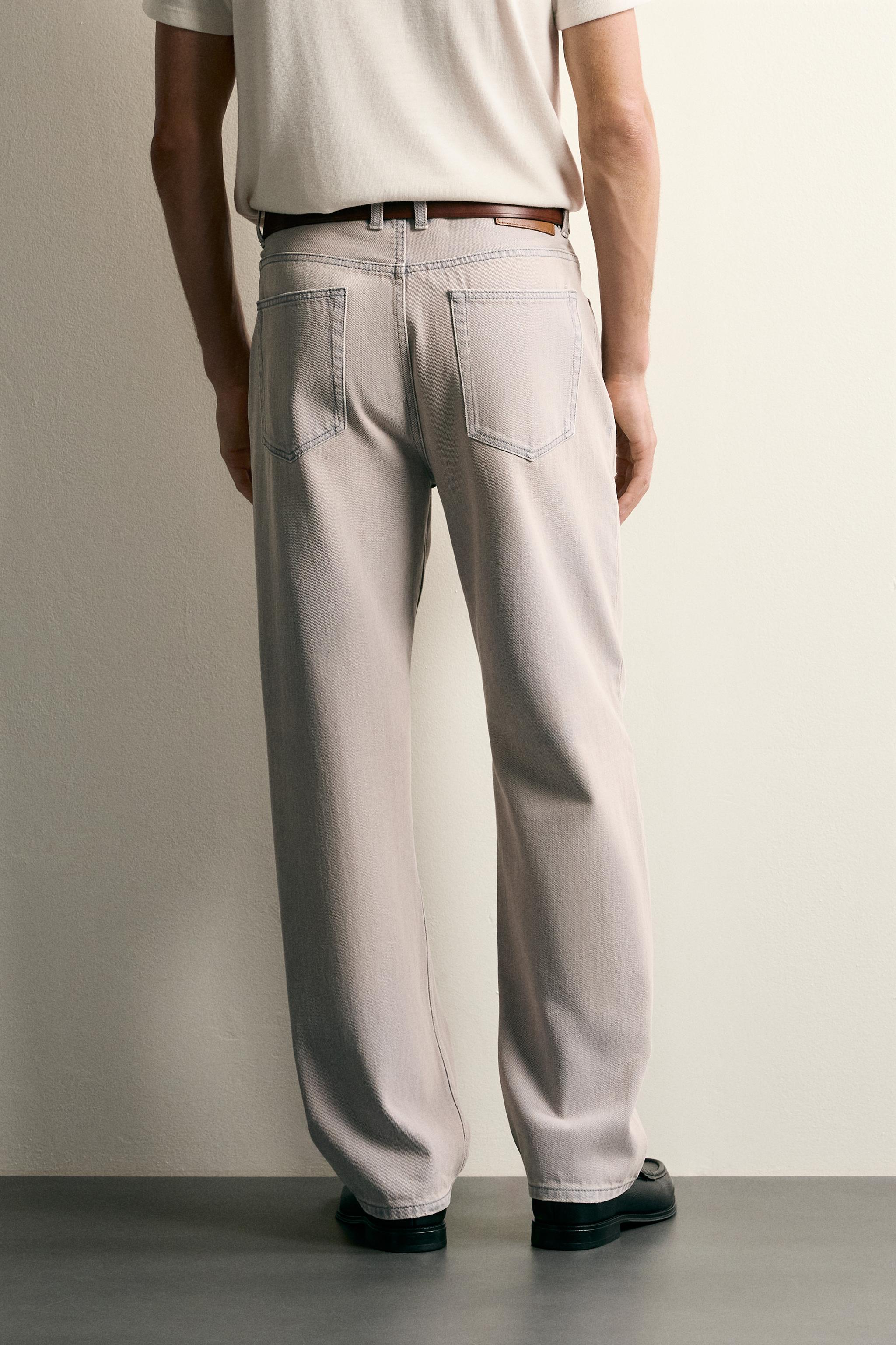 RELAXED ANKLE FIT JEANS