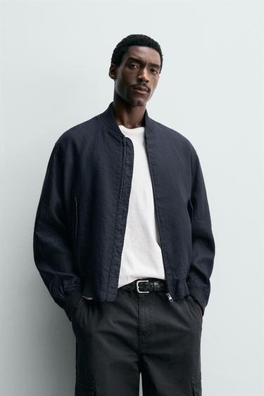 جاكيت BOMBER 100% كتان - بحري الخاص بـ Zara