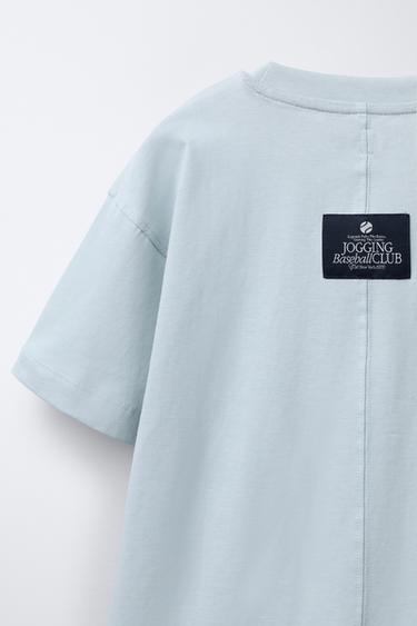 T-SHIRT JOGGING AVEC INSCRIPTION ET ÉTIQUETTE - Vert d'eau de Zara - Image 3