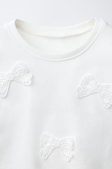 T-SHIRT LACETS CROCHET - Blanc cassé de Zara - Image 2