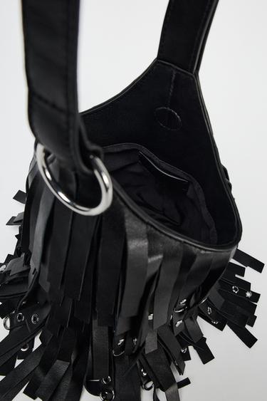 FRINGED LEATHER BUCKET BAG - Black by Zara - Image 5