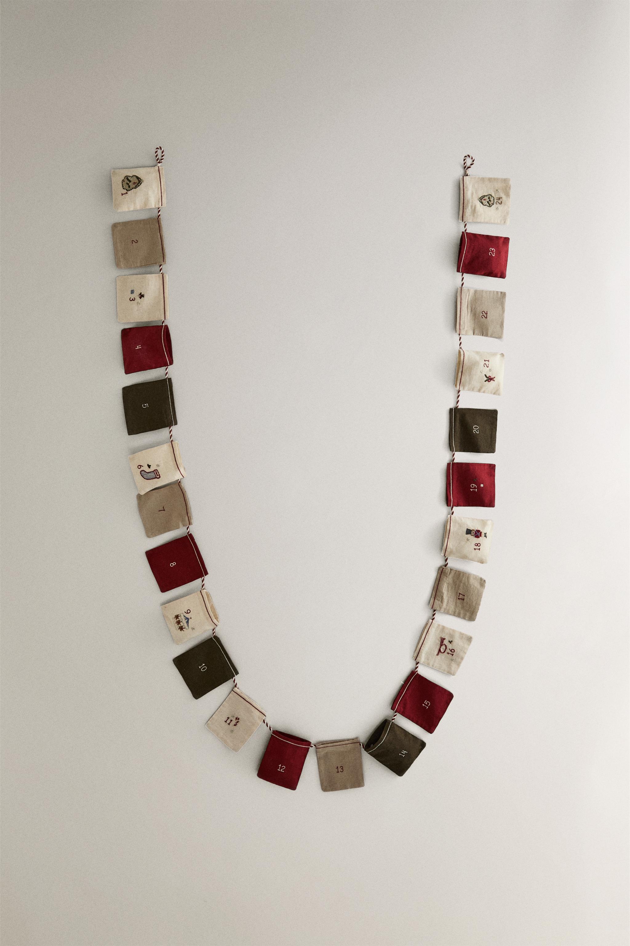 CHRISTMAS EMBROIDERED ADVENT CALENDAR GARLAND - Multicolored