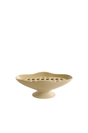 SMALL OVAL WAVY VASE | STUDIO MARY LENNOX - Light khaki by Zara