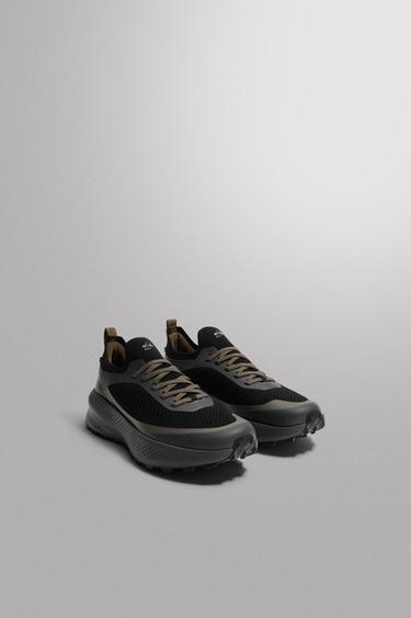 Zara TRAIL RUNNING SNEAKERS - Black