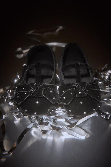 BALLERINES AVEC NŒUD EN VELOURS - Noir de Zara - Image 0