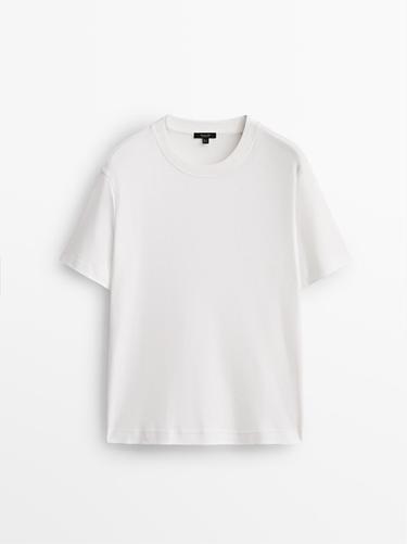 T-shirt à manches courtes 100 % coton - Blanc cassé de Zara