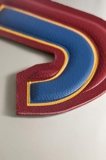 PATCH EN CUIR LETTRE J - Multicolore de Zara - Image 1