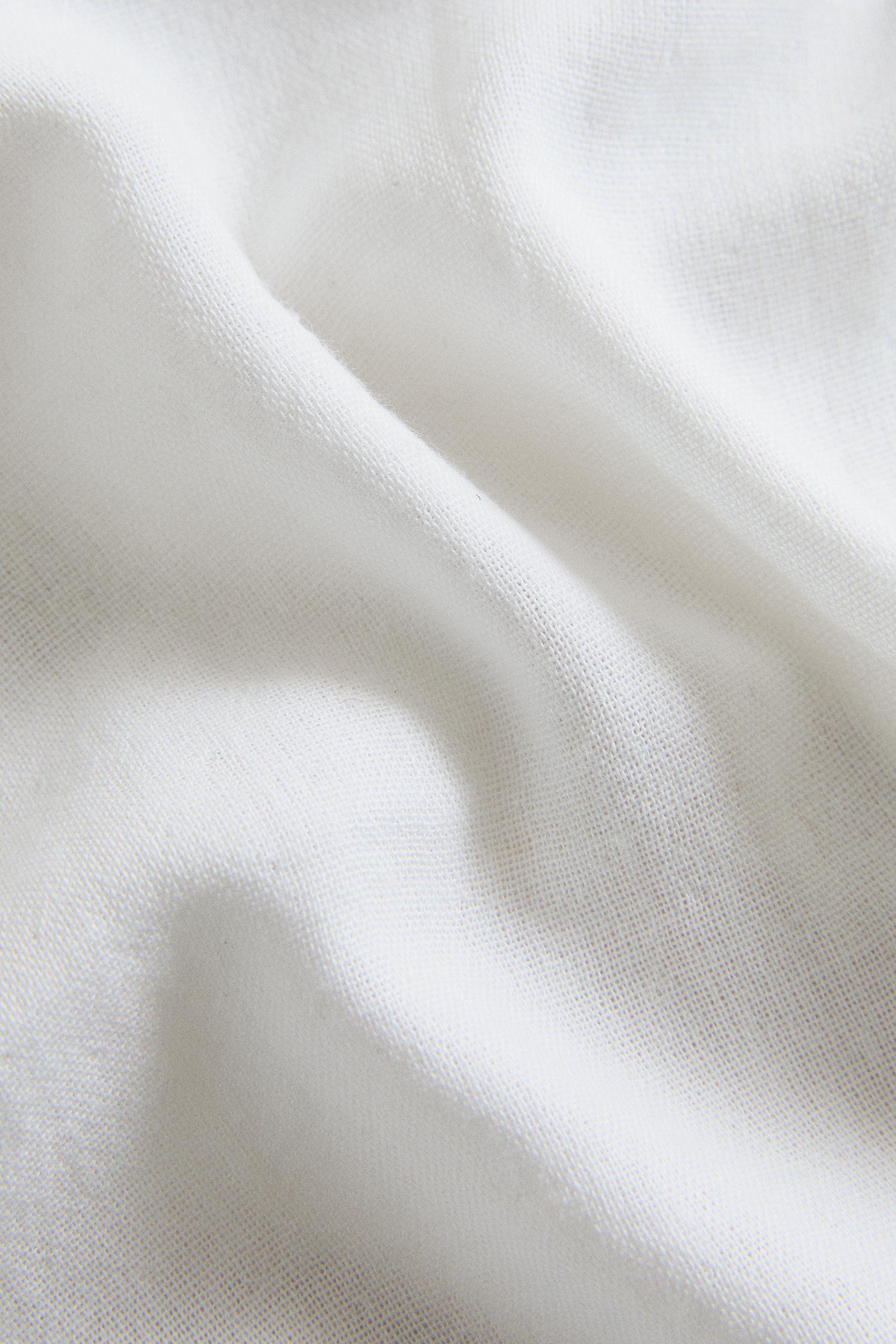 BABY EMBROIDERED MUSLIN CLOTH PACK (PACK OF 2)
