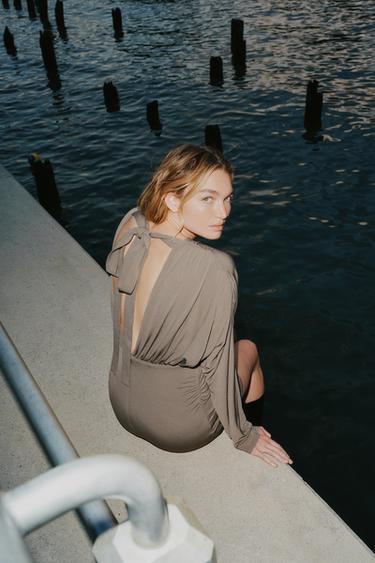 VOLUMINOUS SHORT DRESS - Taupe grey by Zara