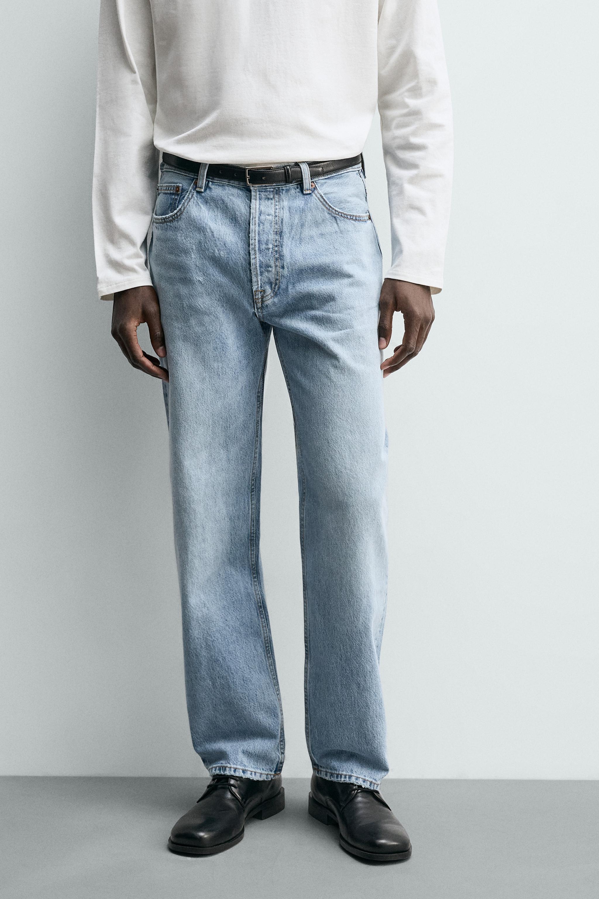 STRAIGHT FIT JEANS