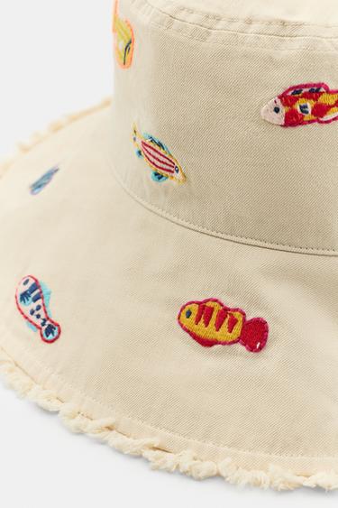EMBROIDERED FISH BUCKET HAT - Ecru by Zara - Image 3