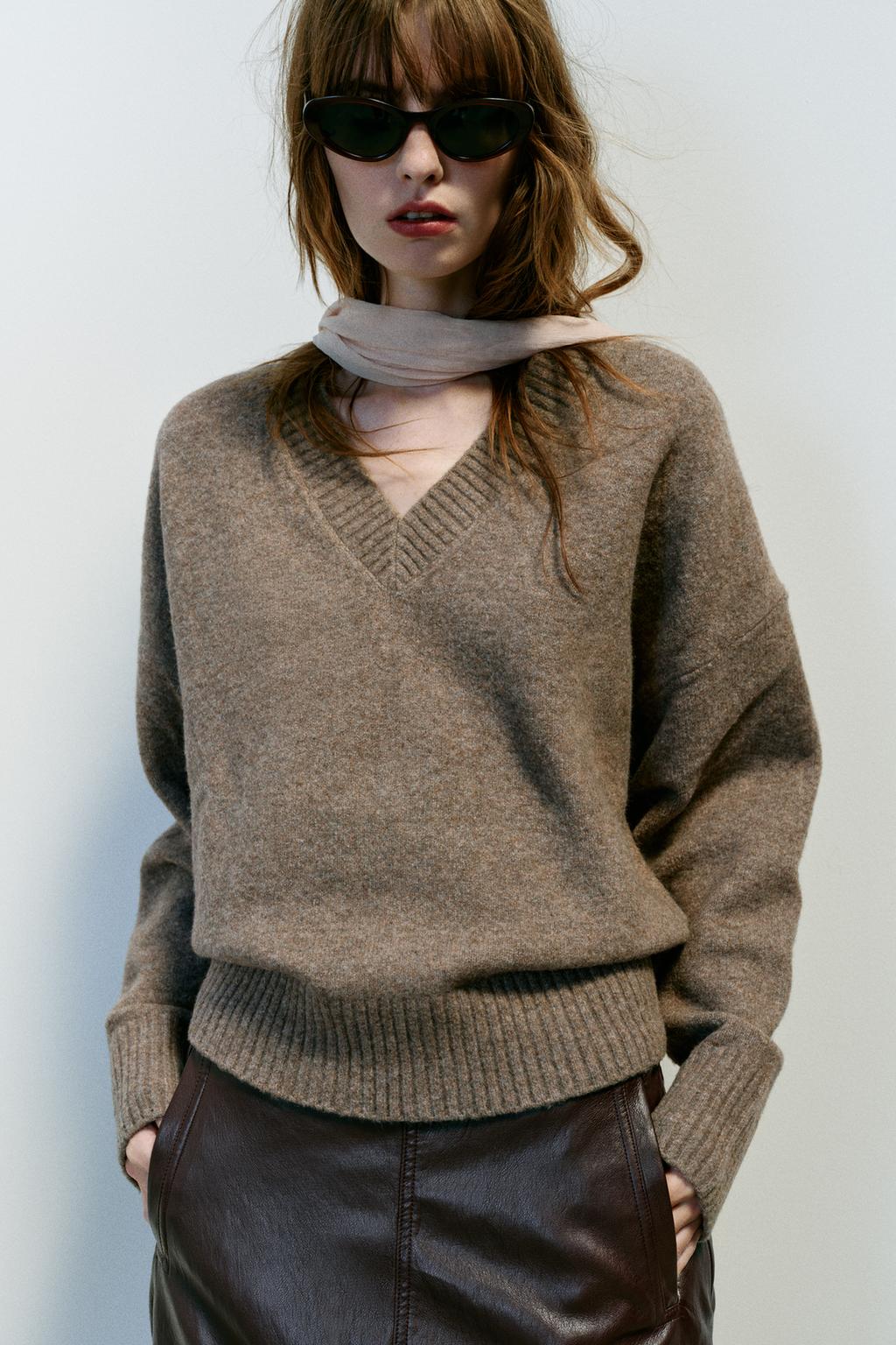 SOFT KNIT JUMPER