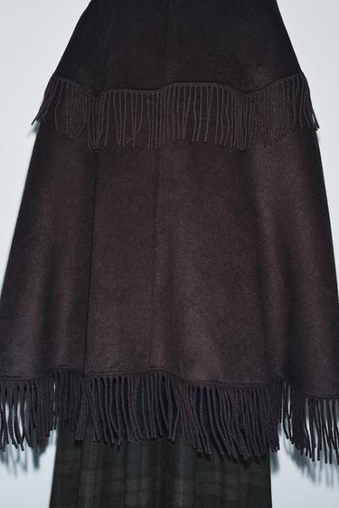 CAPE AVEC LAINE FRANGES - Marron de Zara - Image 2