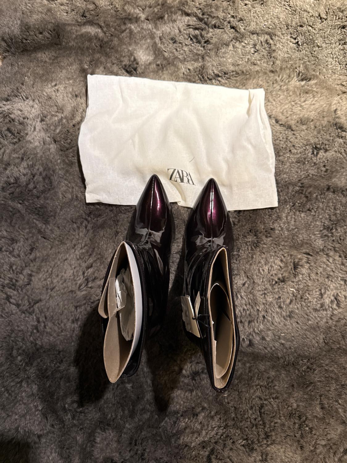 STILETTO BOOTIES - Image 2