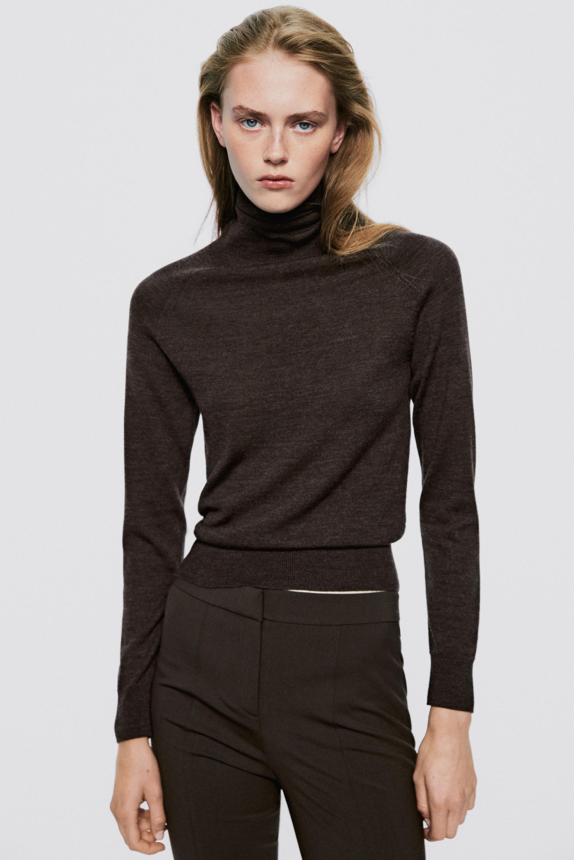 100% wool button-detail knit sweater - LIMITED EDITION