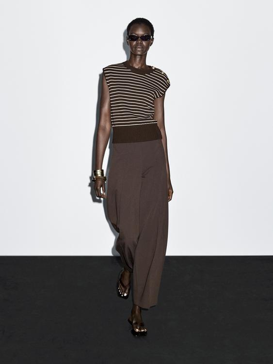 Striped vest with button details