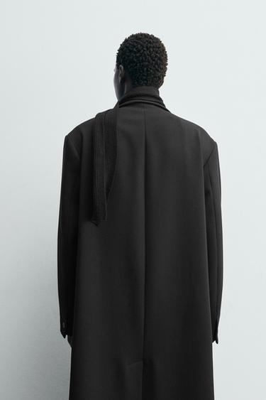 MANTEAU À BOUTONNAGE CROISÉ COUPE DÉCONTRACTÉE - Noir de Zara - Image 2