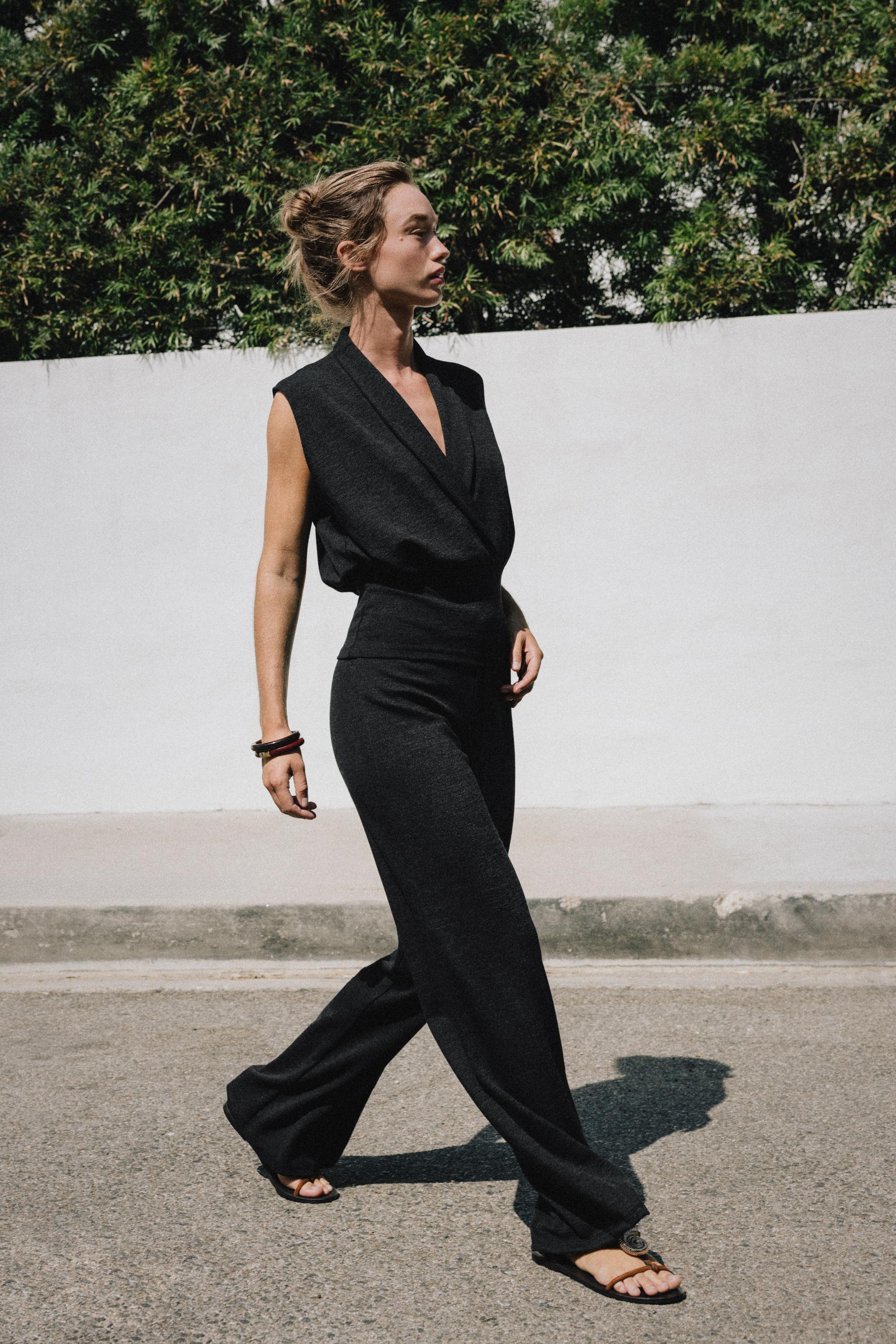 トップス mipppy SURPLICE PIQUÉ TOP - Light brown | ZARA United States