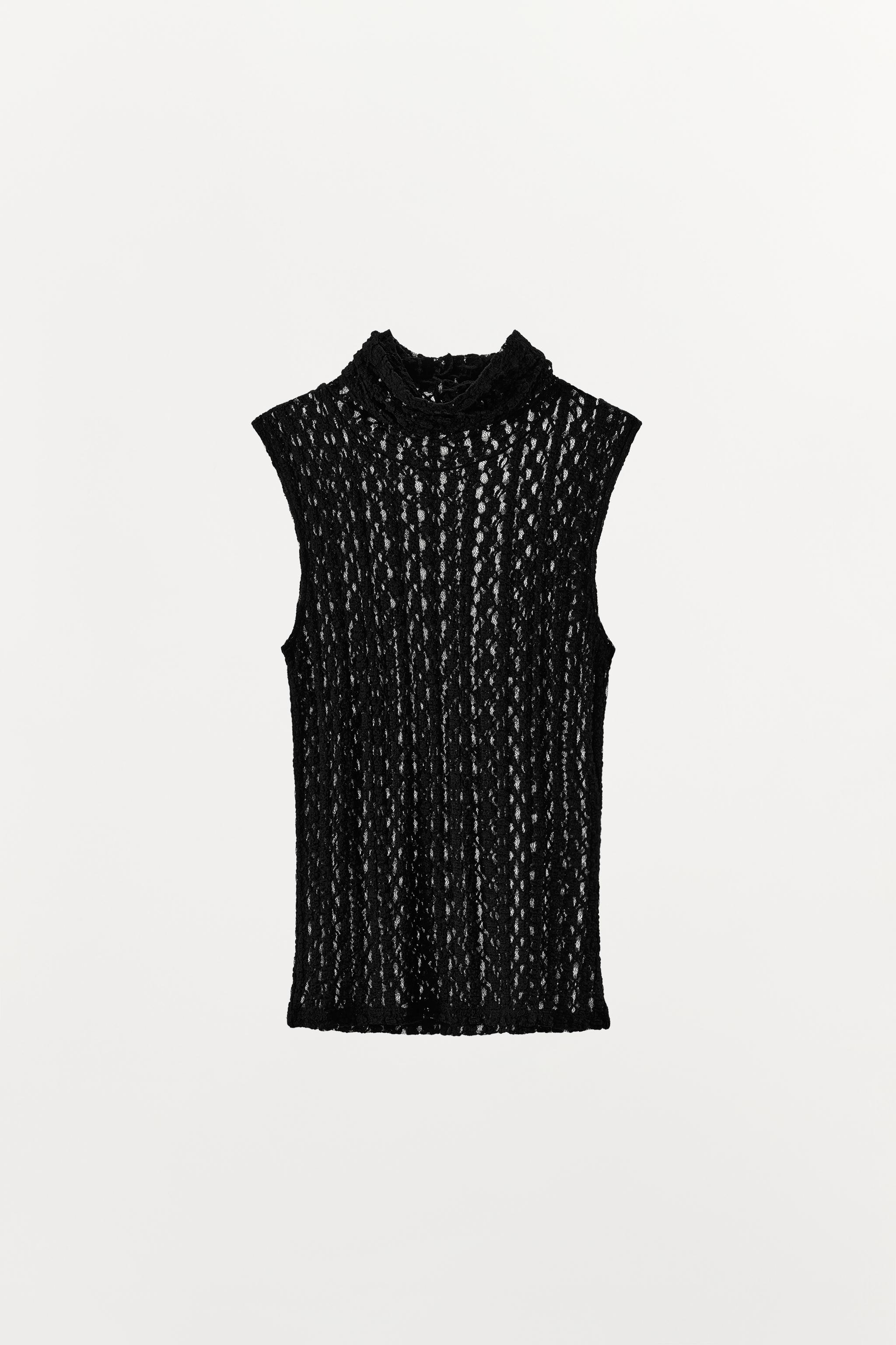 HIGH-NECK LACE TOP