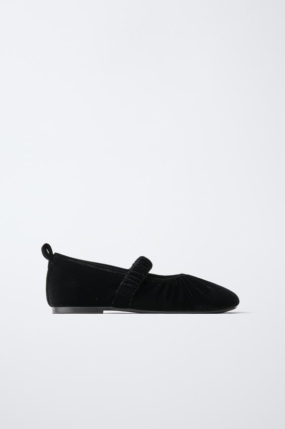 BALERINA VELVET ME RRUDHA - I zi nga Zara - Imazh 0