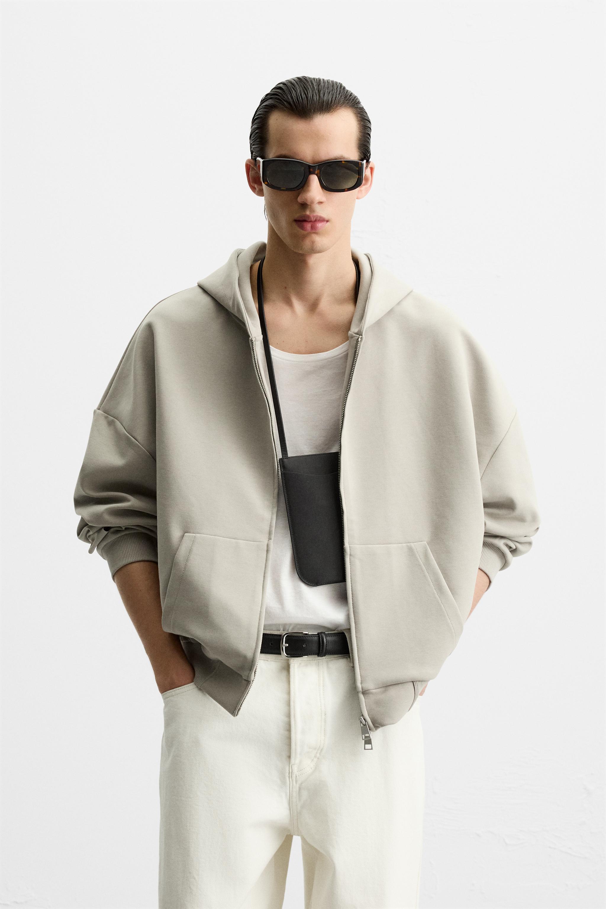 ZARA 新品 カンガルーポケット付きフーディ - メルカリ